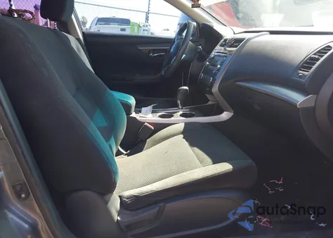 2015 Nissan Altima 2.5/2.5 S/2.5 Sl/2.5 Sv from USA, damaged, VIN 1N4AL3AP6FC241423